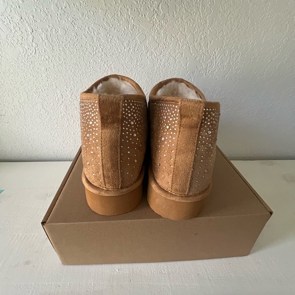 BearPaw Tan Suede Slippers with Rhinestones - Picture 3 of 5
